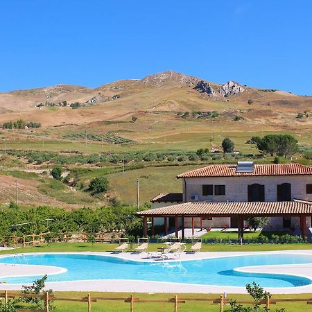 Tenuta Lanza Il Mulino Acquaviva Platani Dış mekan fotoğraf