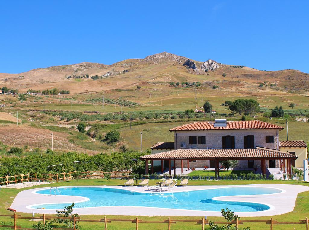 Tenuta Lanza Il Mulino Acquaviva Platani Dış mekan fotoğraf