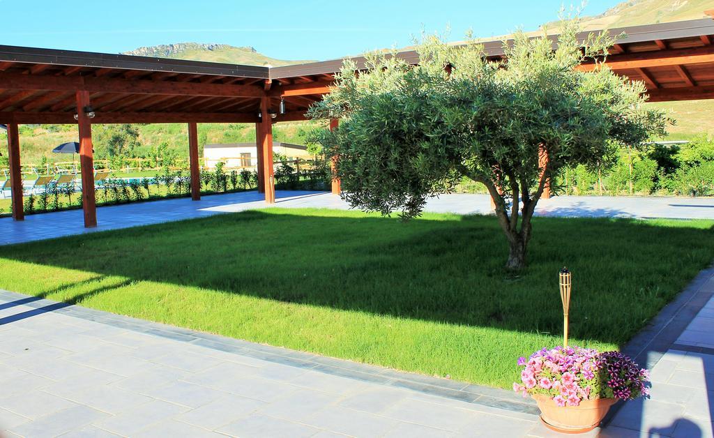 Tenuta Lanza Il Mulino Acquaviva Platani Dış mekan fotoğraf