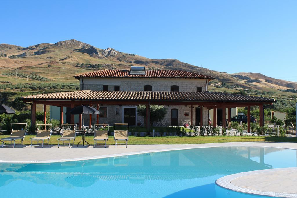 Tenuta Lanza Il Mulino Acquaviva Platani Dış mekan fotoğraf