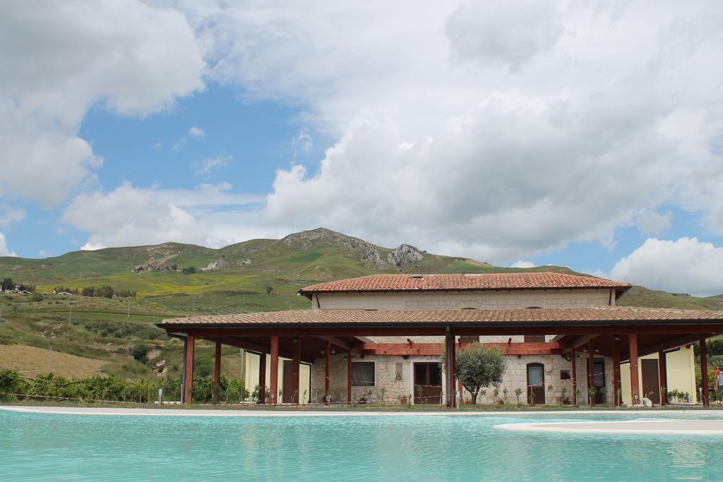 Tenuta Lanza Il Mulino Acquaviva Platani Dış mekan fotoğraf