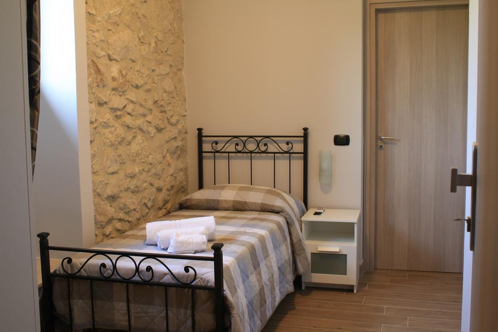 Tenuta Lanza Il Mulino Acquaviva Platani Dış mekan fotoğraf